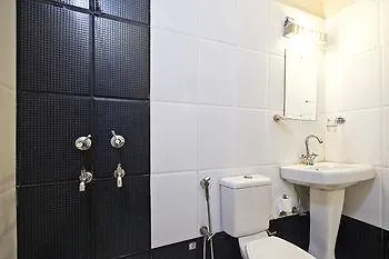 Oyo Rooms Cyber Hub New Delhi